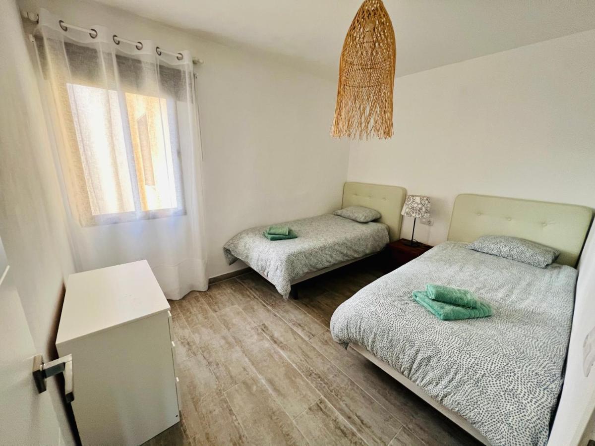 Modern Apartment With Sea Views In 코라레호 외부 사진