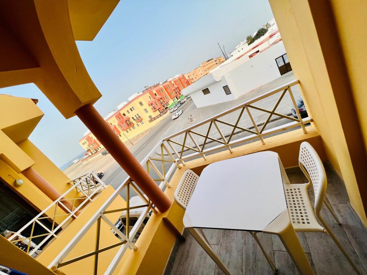 Modern Apartment With Sea Views In 코라레호 외부 사진
