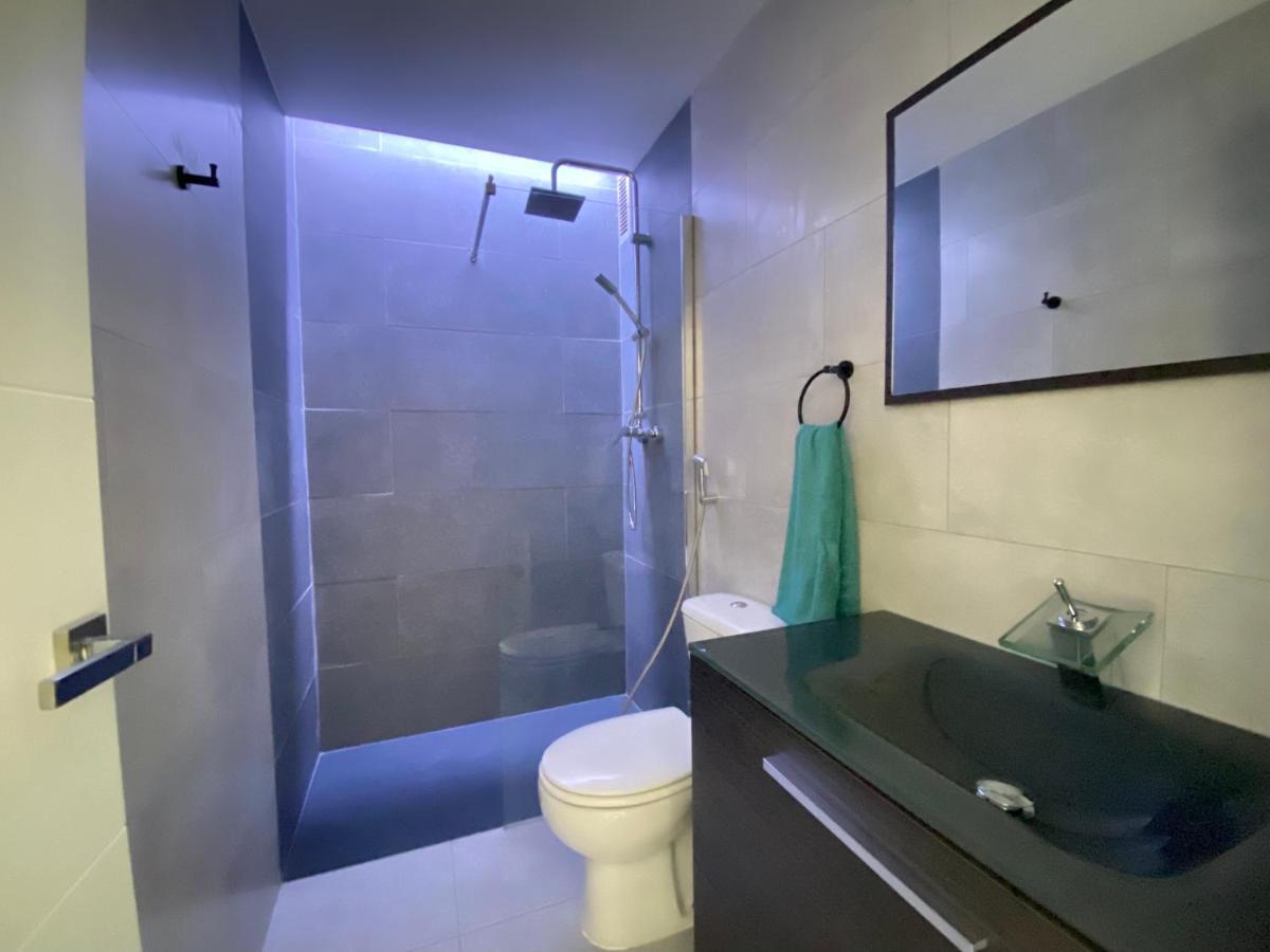 Modern Apartment With Sea Views In 코라레호 외부 사진